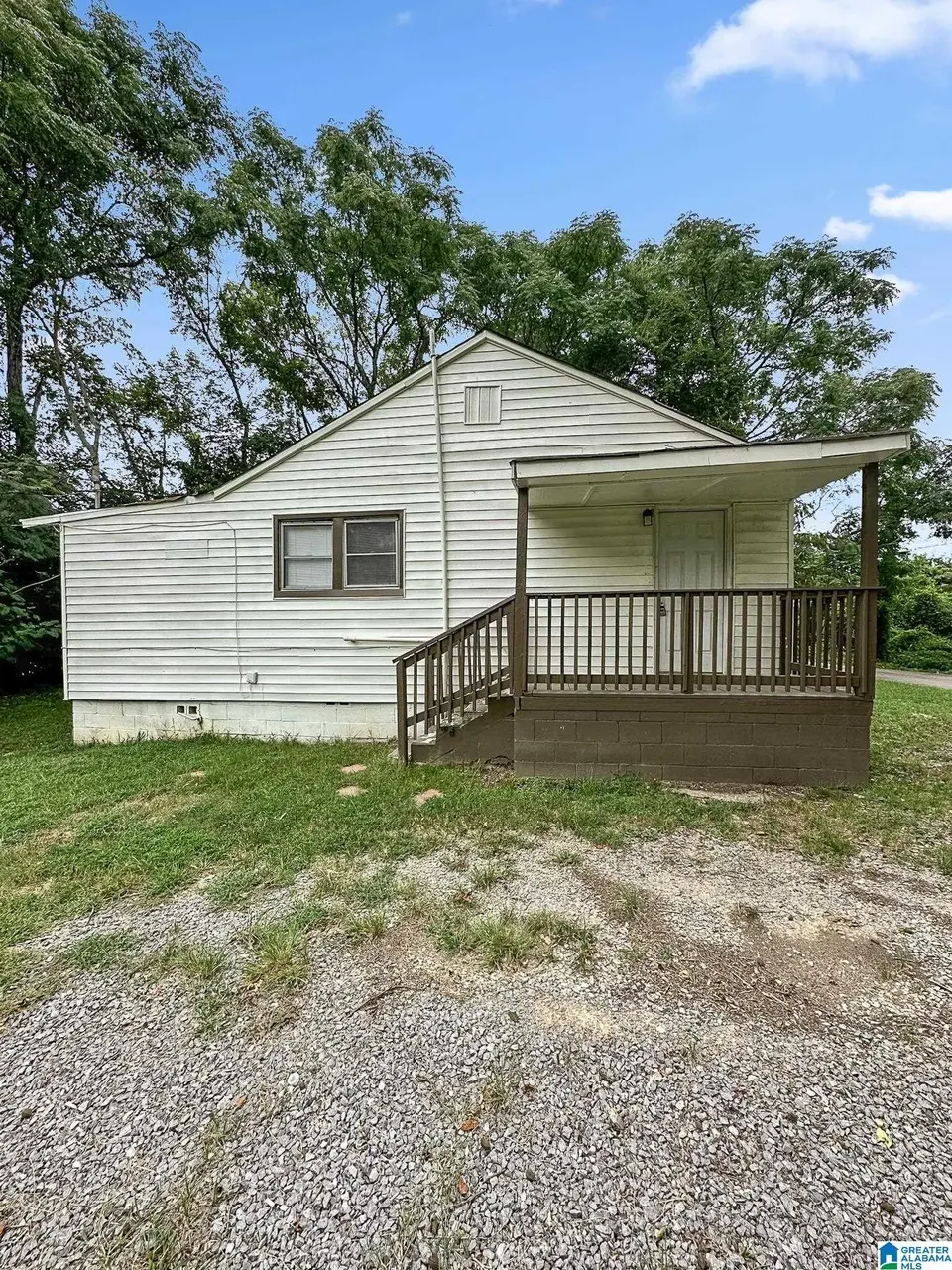 204 Garth Dr