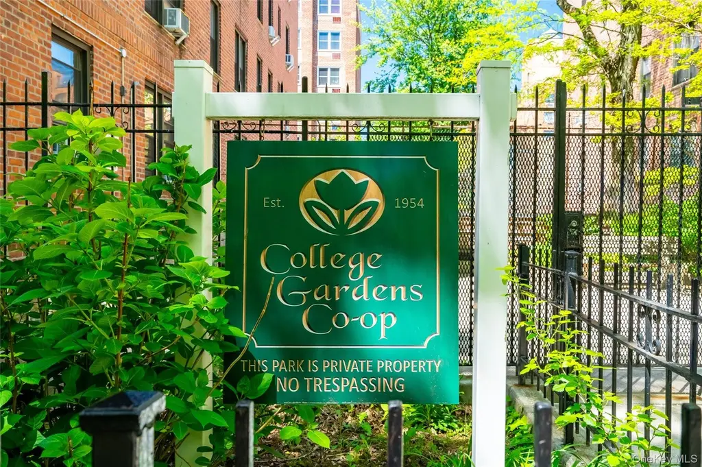 3535 Kings College Pl Unit 3G