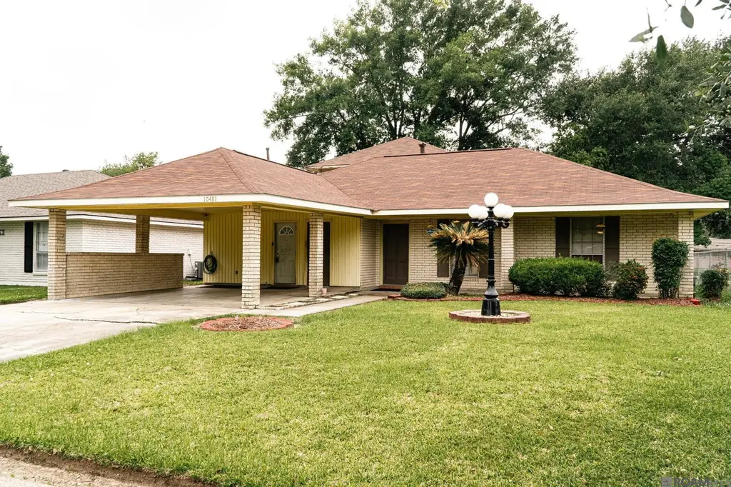 10481 Birchwood Dr