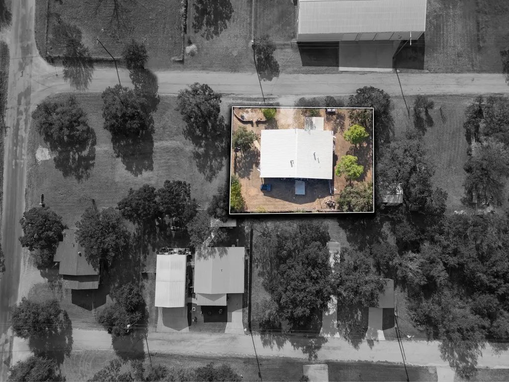 835 Whited St