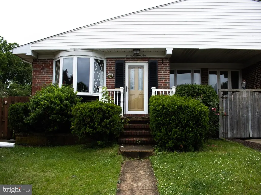 709 Margo Rd
