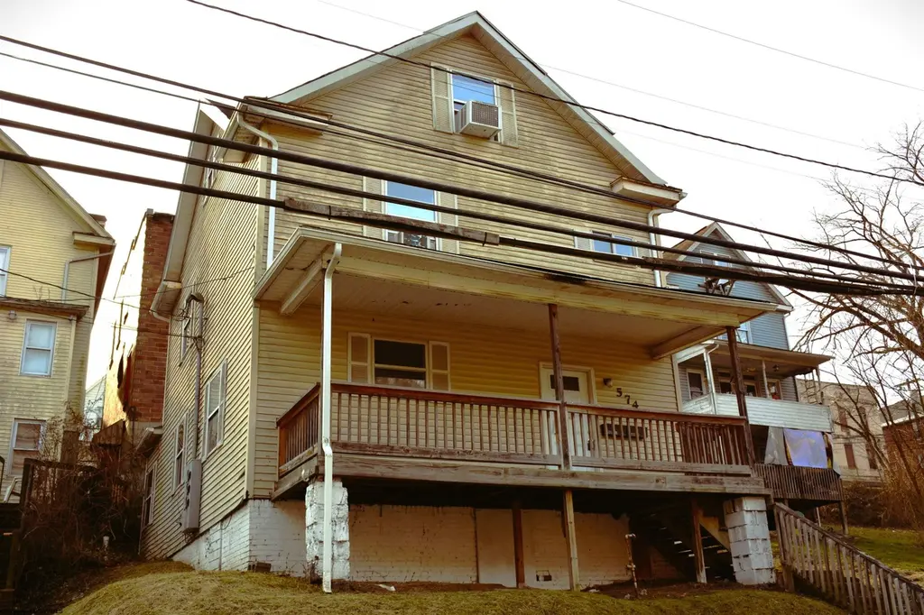 574 Pennsylvania