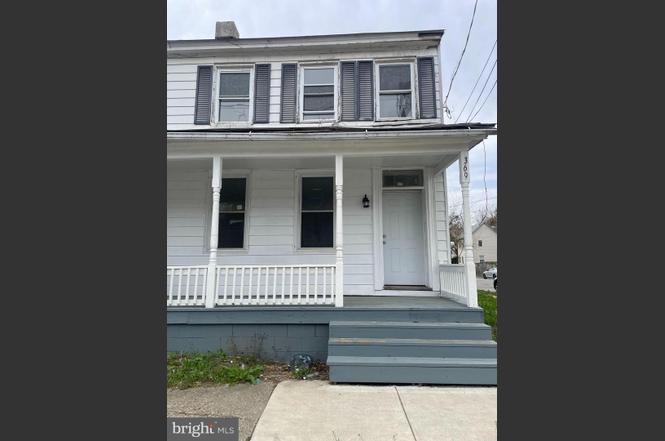 369 E Broadway