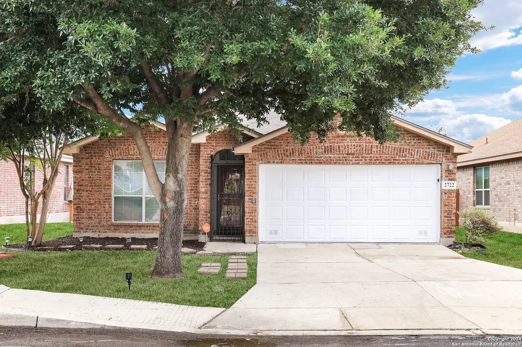 2722 Brighton Park
