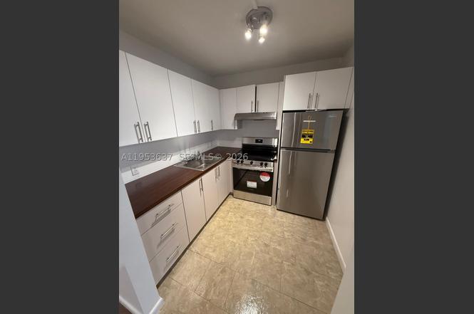 272 Mansfield G #272
