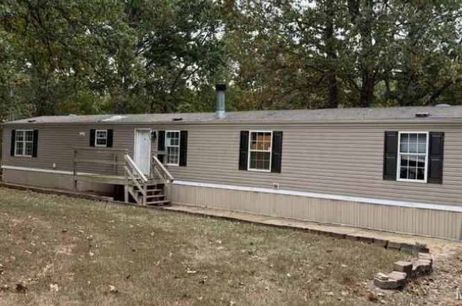 10 High Hill Ln