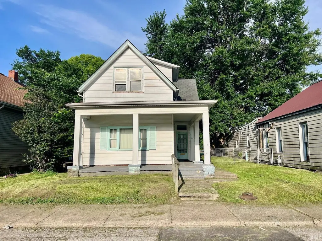 807 N Fourth Ave