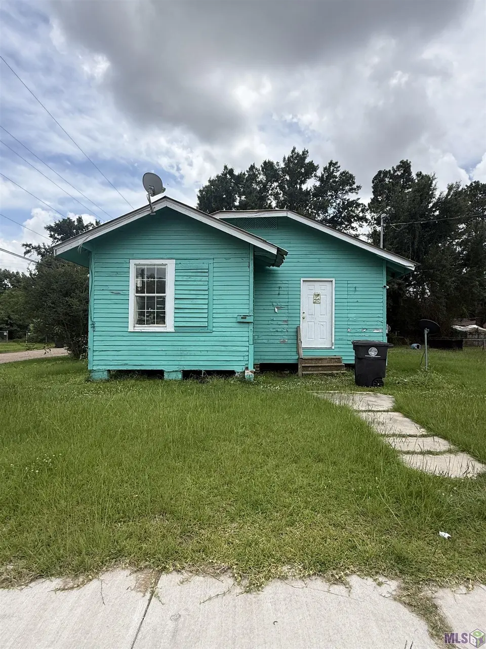 2684 Amarillo St