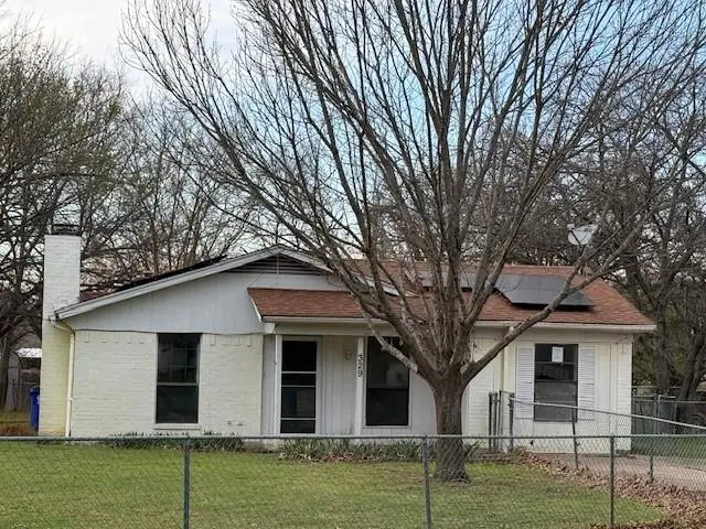 329 Walnut Ave