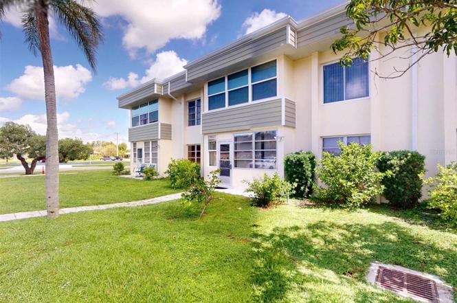 21267 Gertrude Ave #113