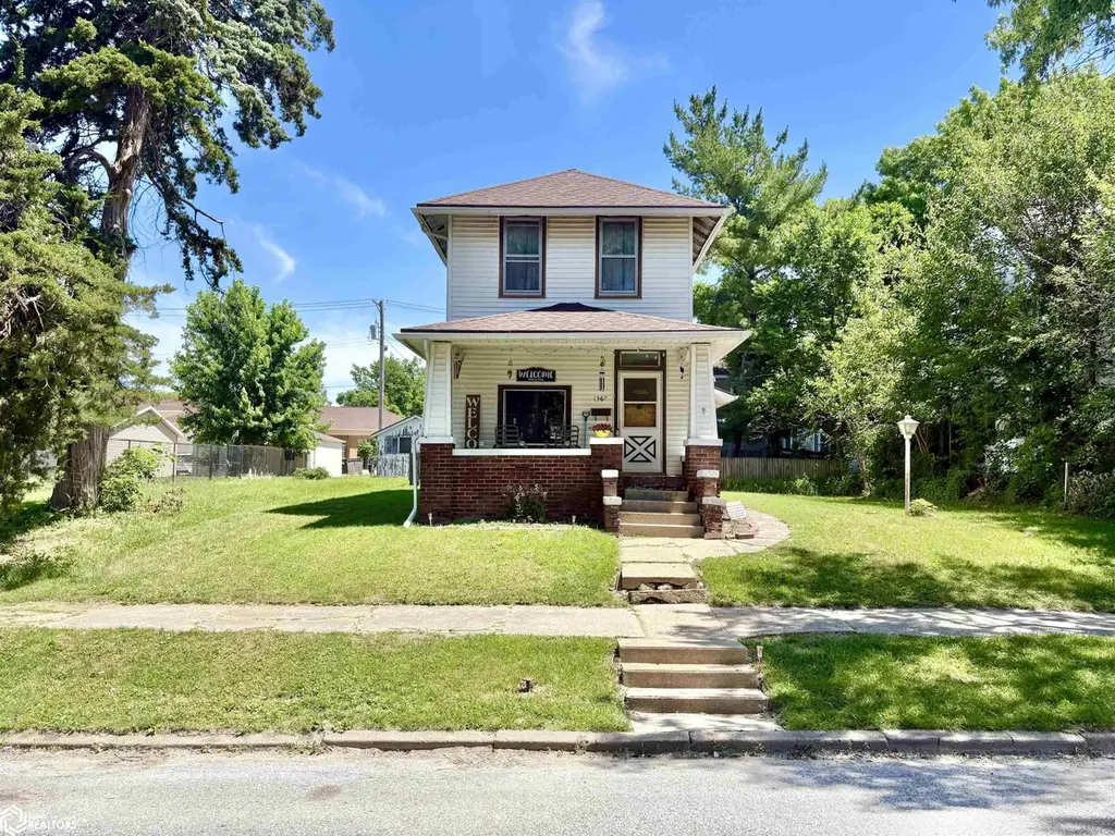 1307 Blondeau St