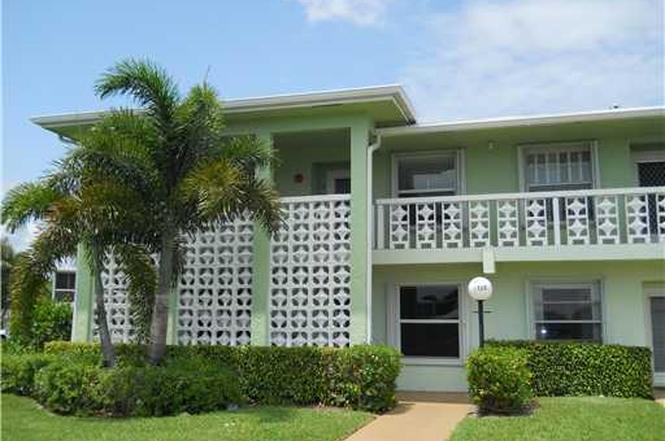 1720 NW 19th Ter #102