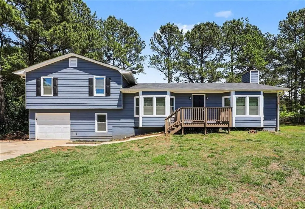 150 James Ct