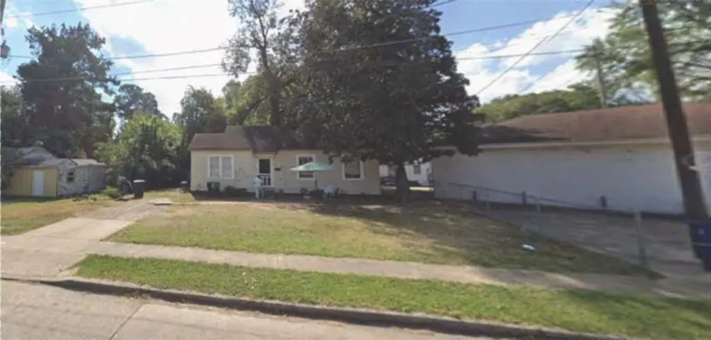 1351 Ockley Dr