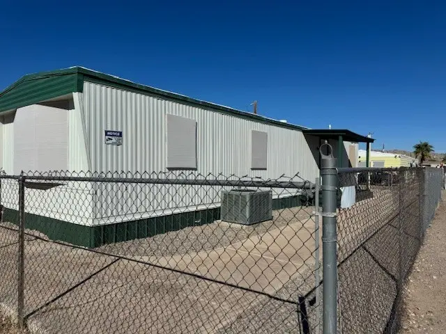 339 Thunderbird Ln