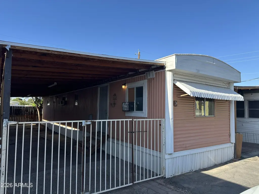 3140 W Glendale Ave #14