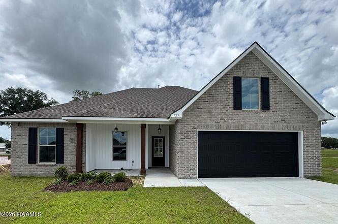 121 Harper Dr