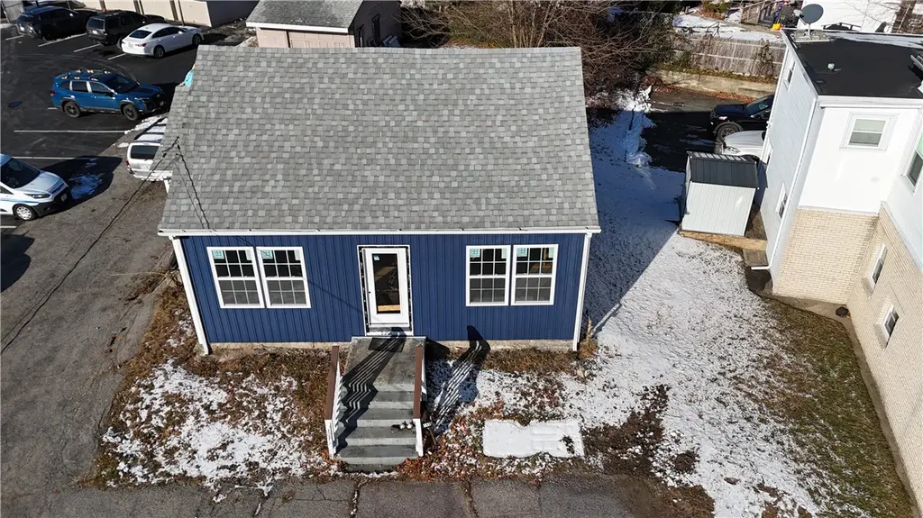 149 Front St