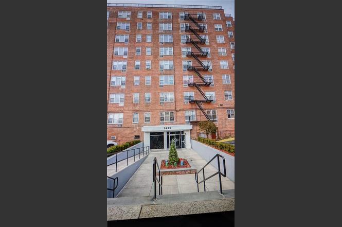 5425 Valles Ave Unit 3F