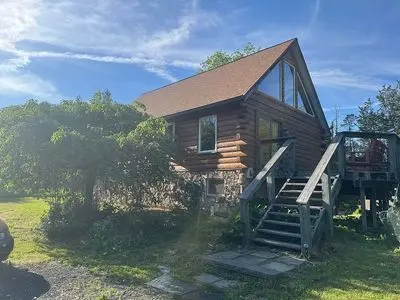 26 Squire Ln