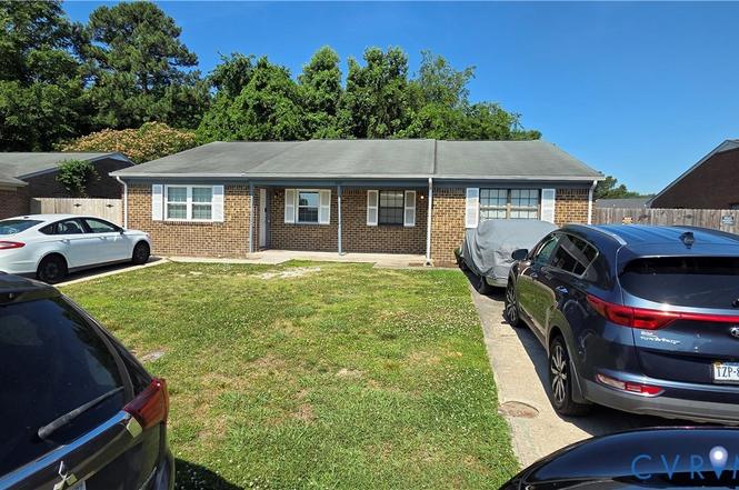 6133 Brookwood Dr Unit B