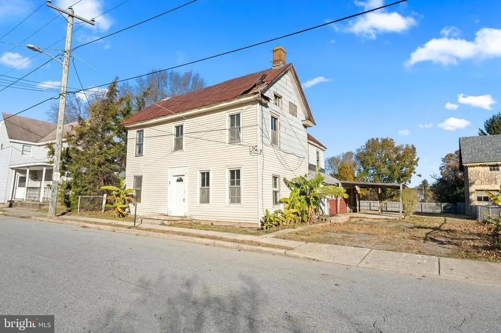 1 Saint Agnes St