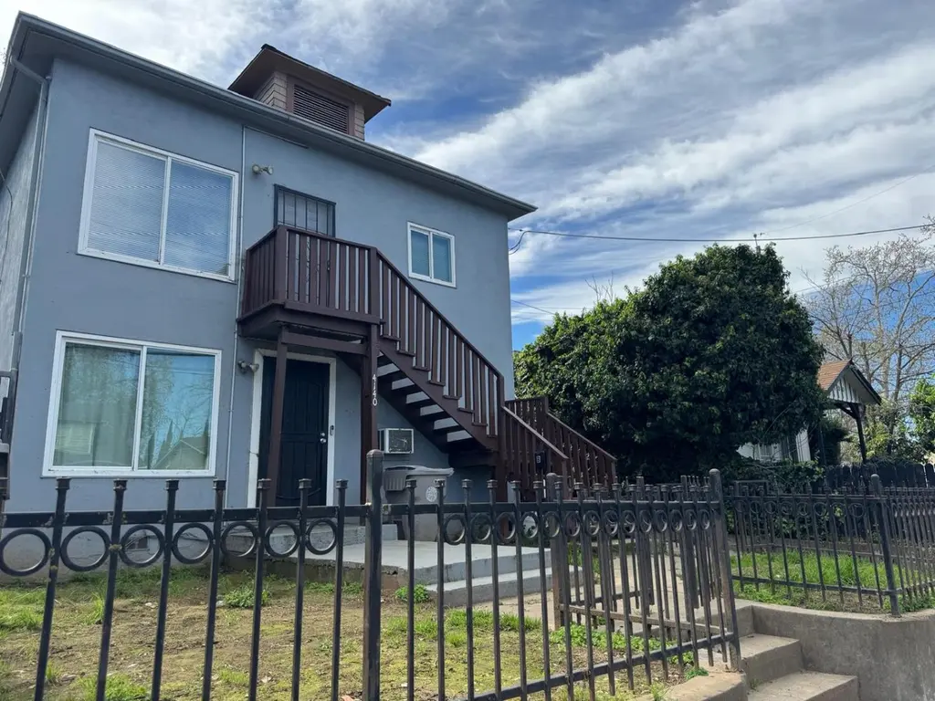4140 Broadway