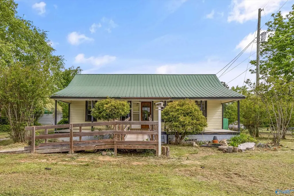 734 Union Rd