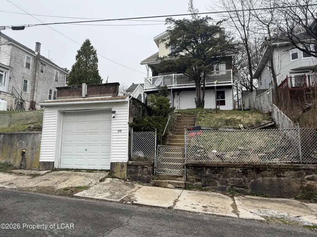 215 Ohio Ave