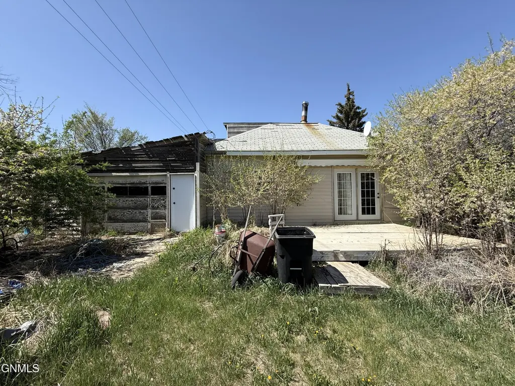12601 Hwy 52 N
