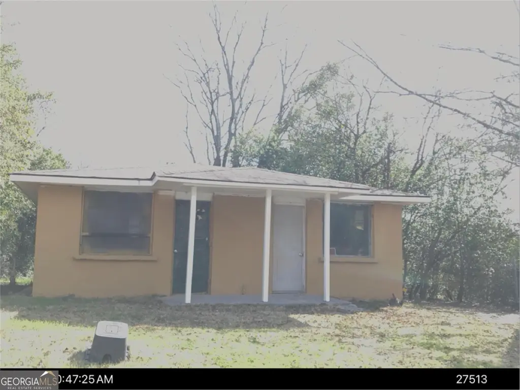 340 Poppy Ave