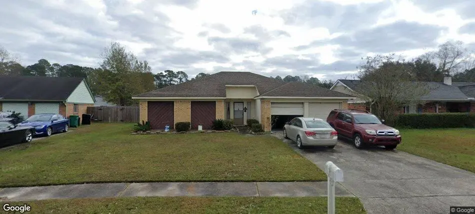 116 Queen Anne Dr