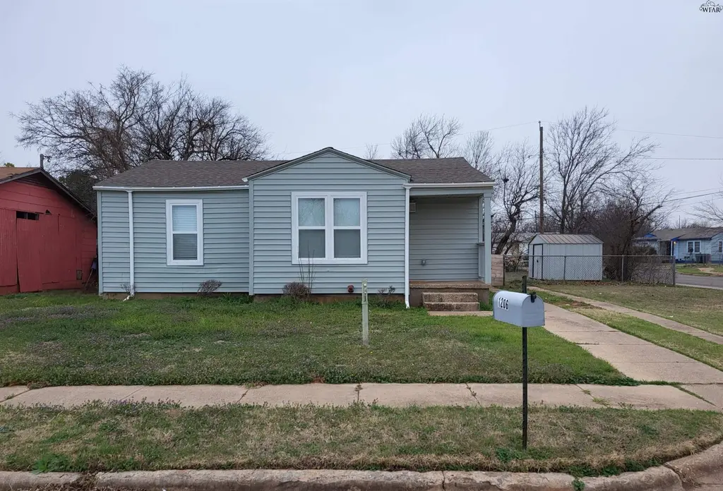 1206 Williams Ave