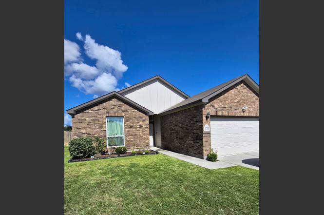 3731 Kaylee Rd