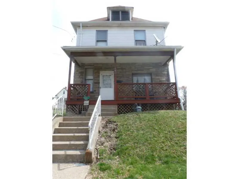 2509 Carson St