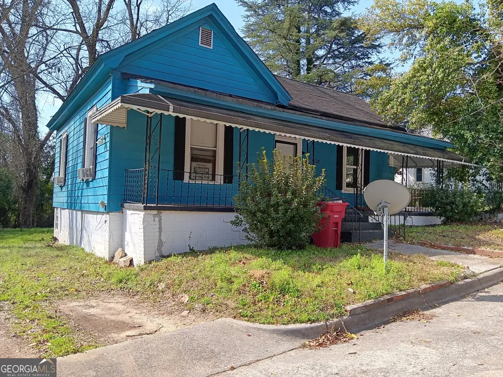 678 Dixie Ave