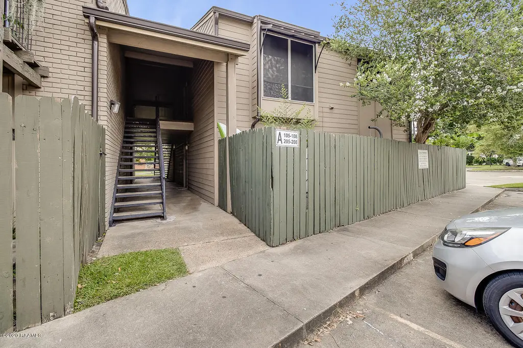 220 Doucet Rd Unit 207-A