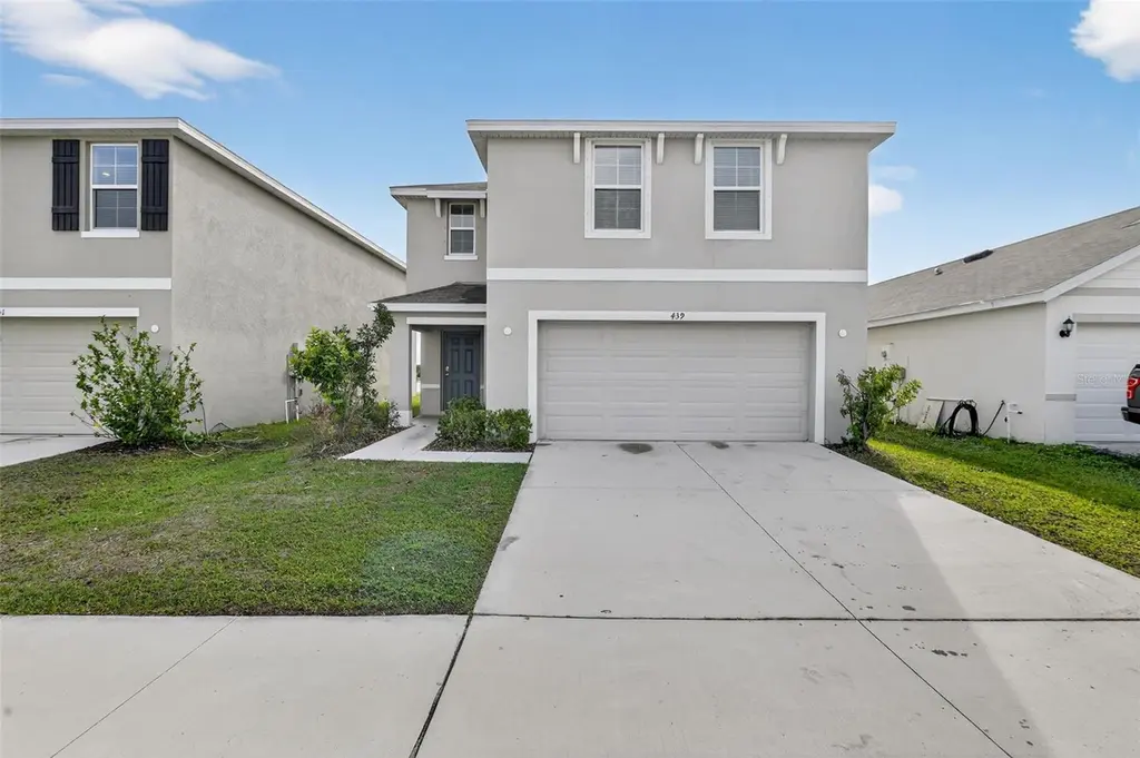 439 Sunlit Coral St