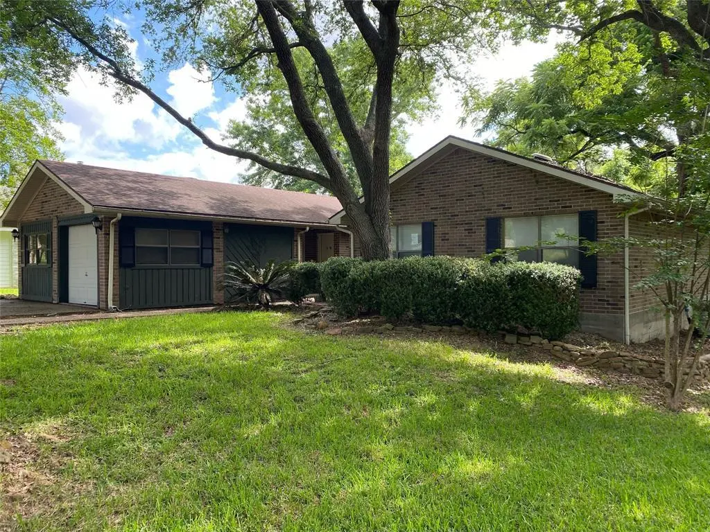461 Imperial Cir