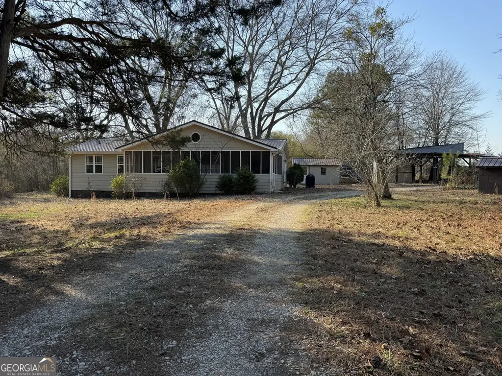 122 Alexander Rd