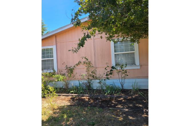 550 S State St #49