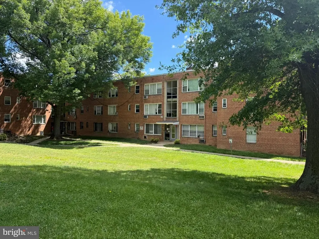 514 Ridge Rd SE #109