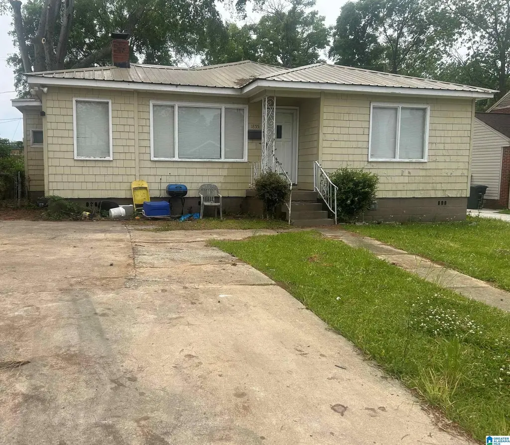1855 Princeton Ave SW