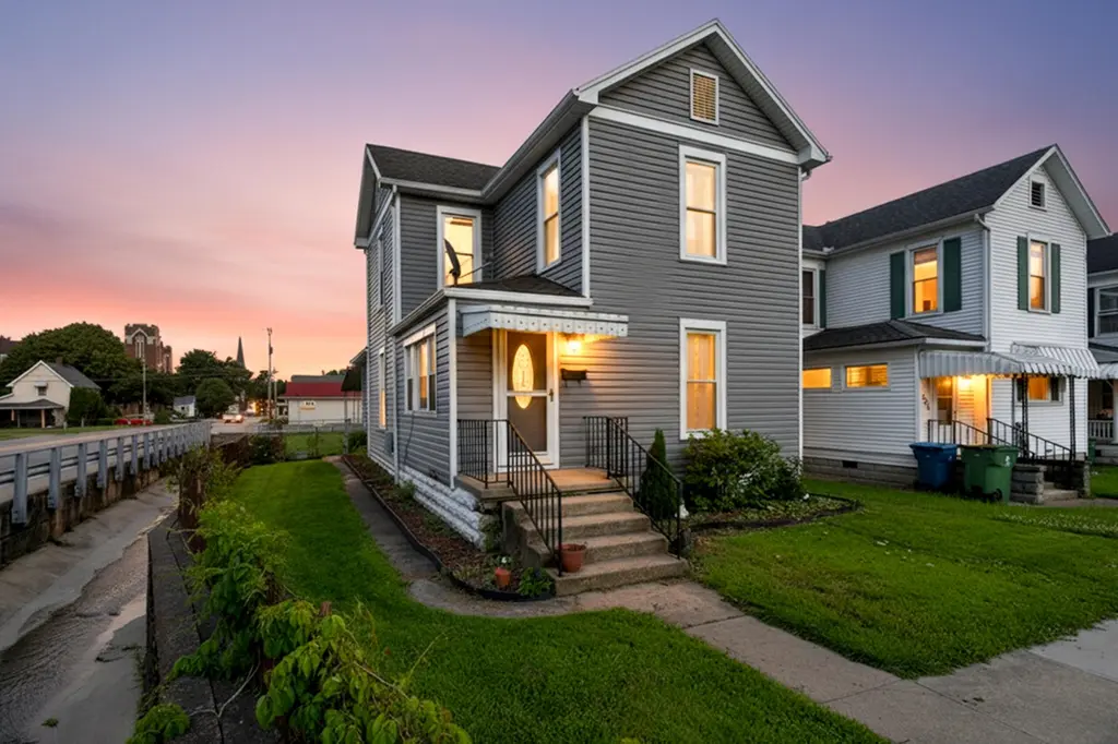 402 Franklin Ave