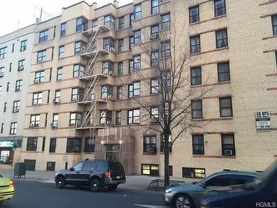 860 Grand Concourse