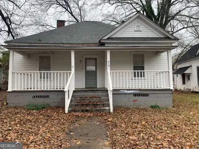 415 Calhoun Ave NE
