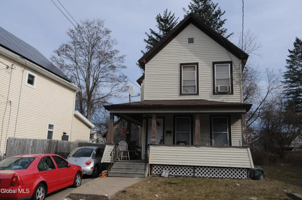 103 Prospect St