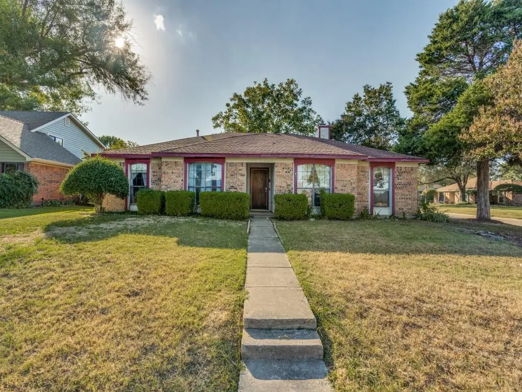 1807 Eldora Ct