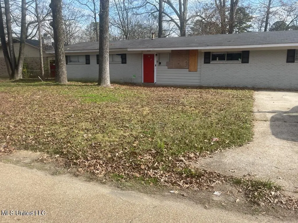 3310 Oakview Dr