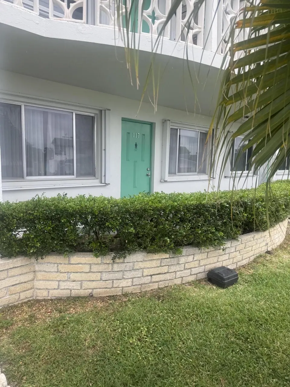 2381 Sunset Ave #117